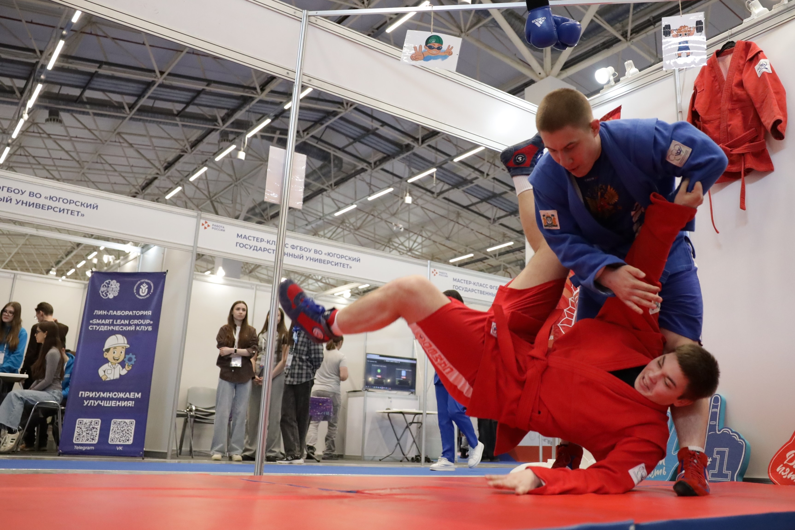 ЮКИОР принял участие в Федеральном этапе Всероссийской ярмарки трудоустройства «Работа России. Время возможностей»