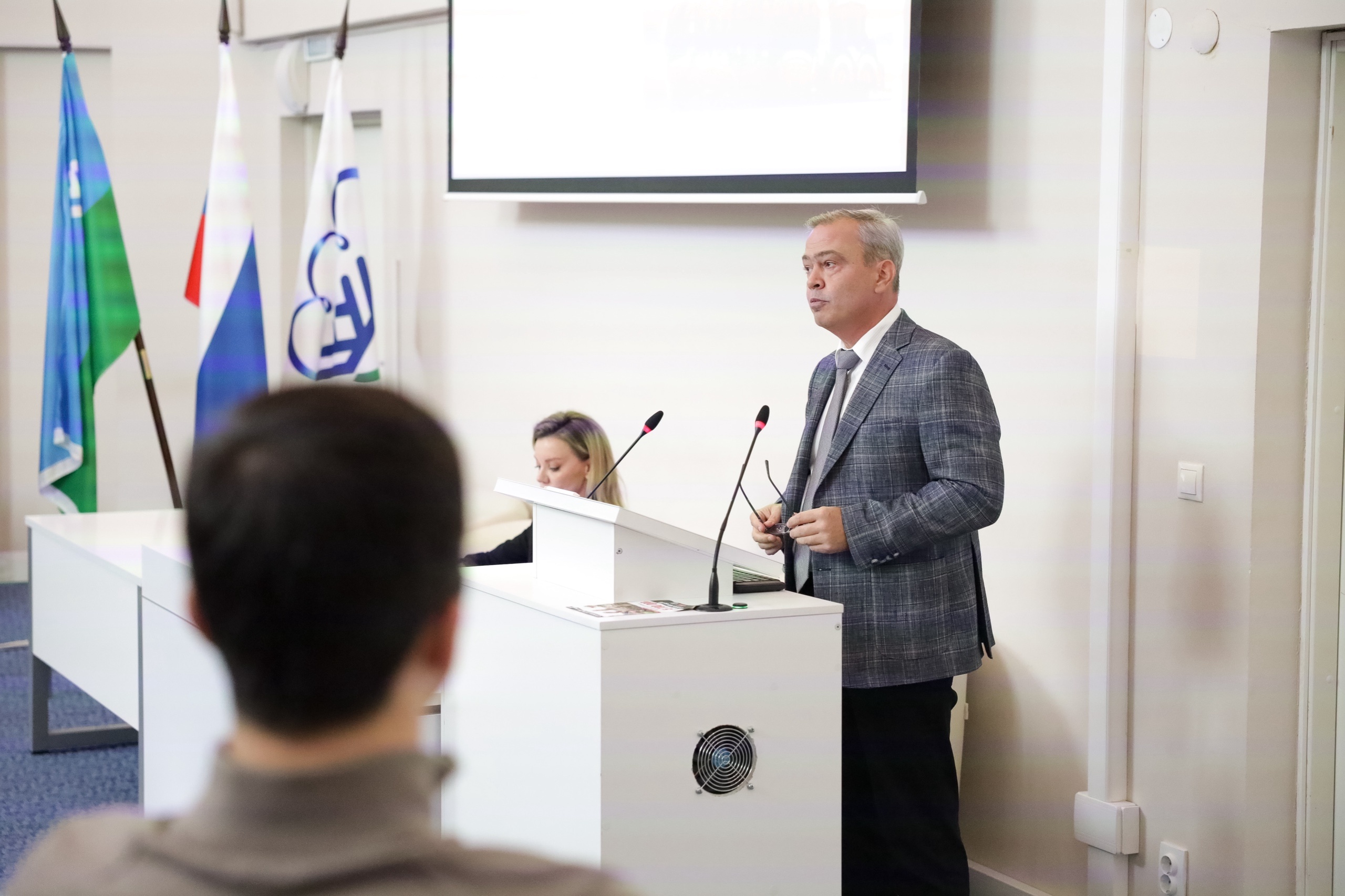 Курсы повышения квалификации для сотрудников ЮКИОРа
