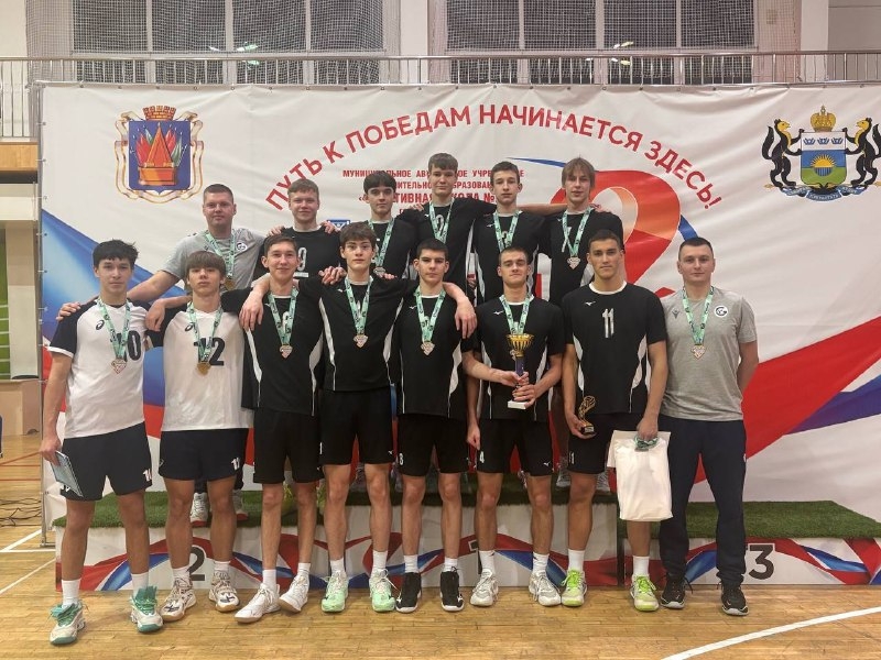 Воспитанники ЮКИОРа - чемпионы УФО до 18