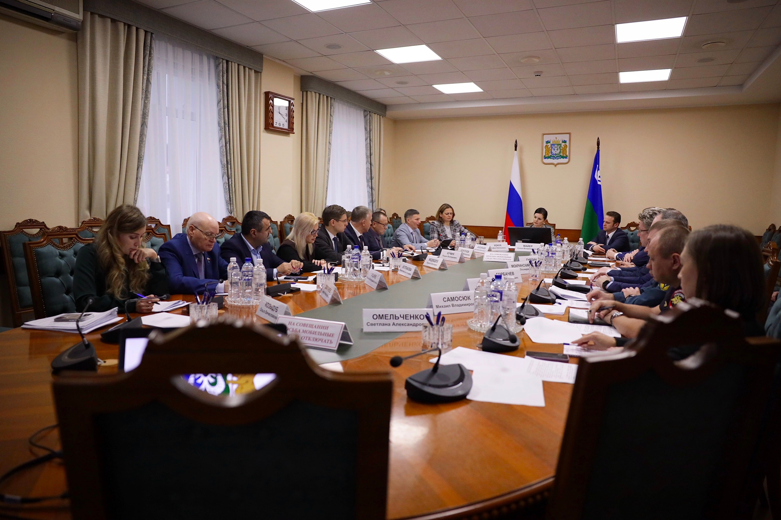 Сегодня прошло заседание Координационного совета по вопросам развития физической культуры, массового спорта, внедрения Всероссийского физкультурно-спортивного комплекса «Готов к труду и обороне» (ГТО) в Ханты-Мансийском автономном округе – Югре под предсе